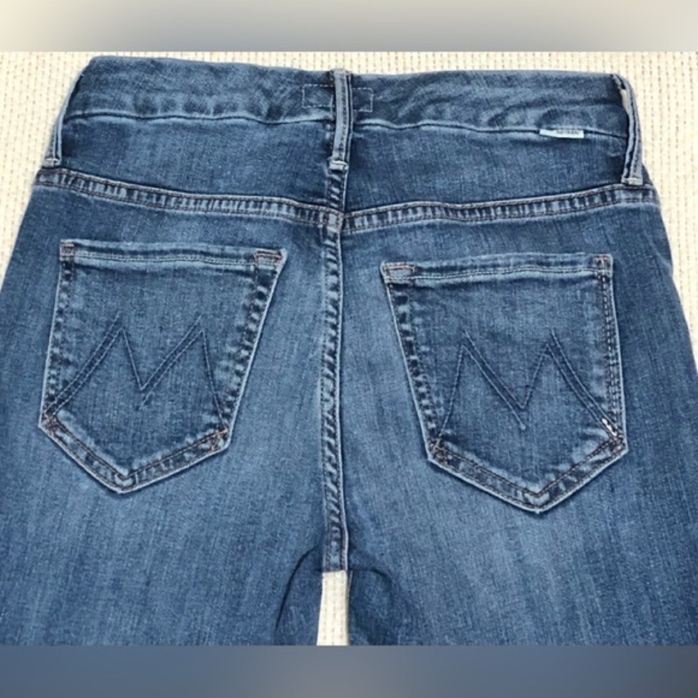Mother High Waisted Looker Ankle Fray Jeans